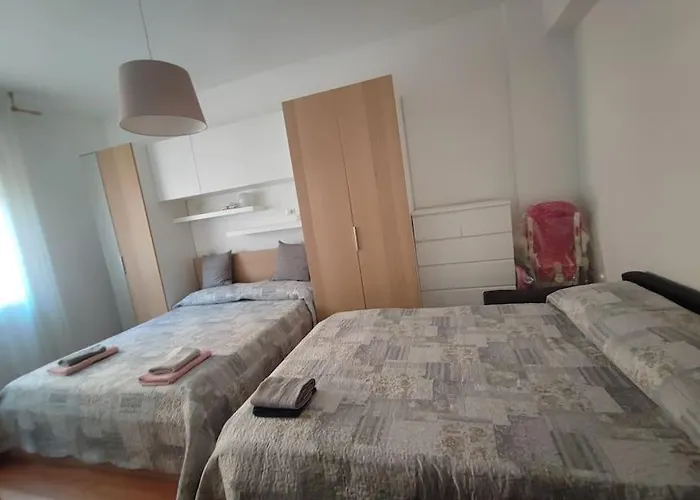 Esplora Comodamente E Poi Riposa Tranquillo Apartment Milan